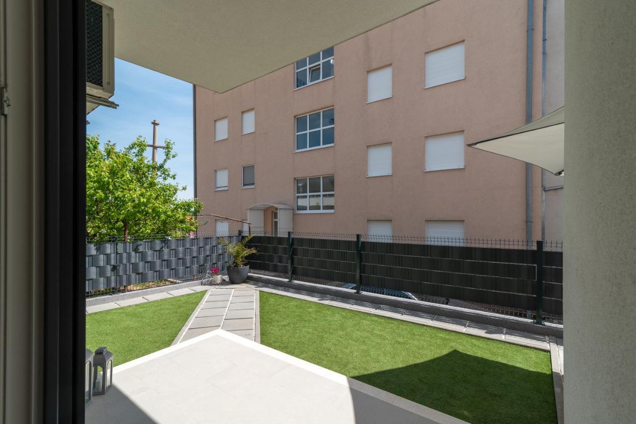 A&R - Seget Beach Trogir Exterior foto